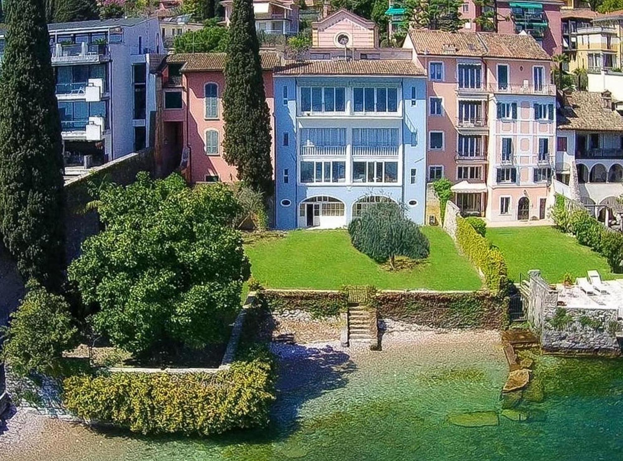 Luxury Lakeside Apartment Right On The Water Salò Exterior foto